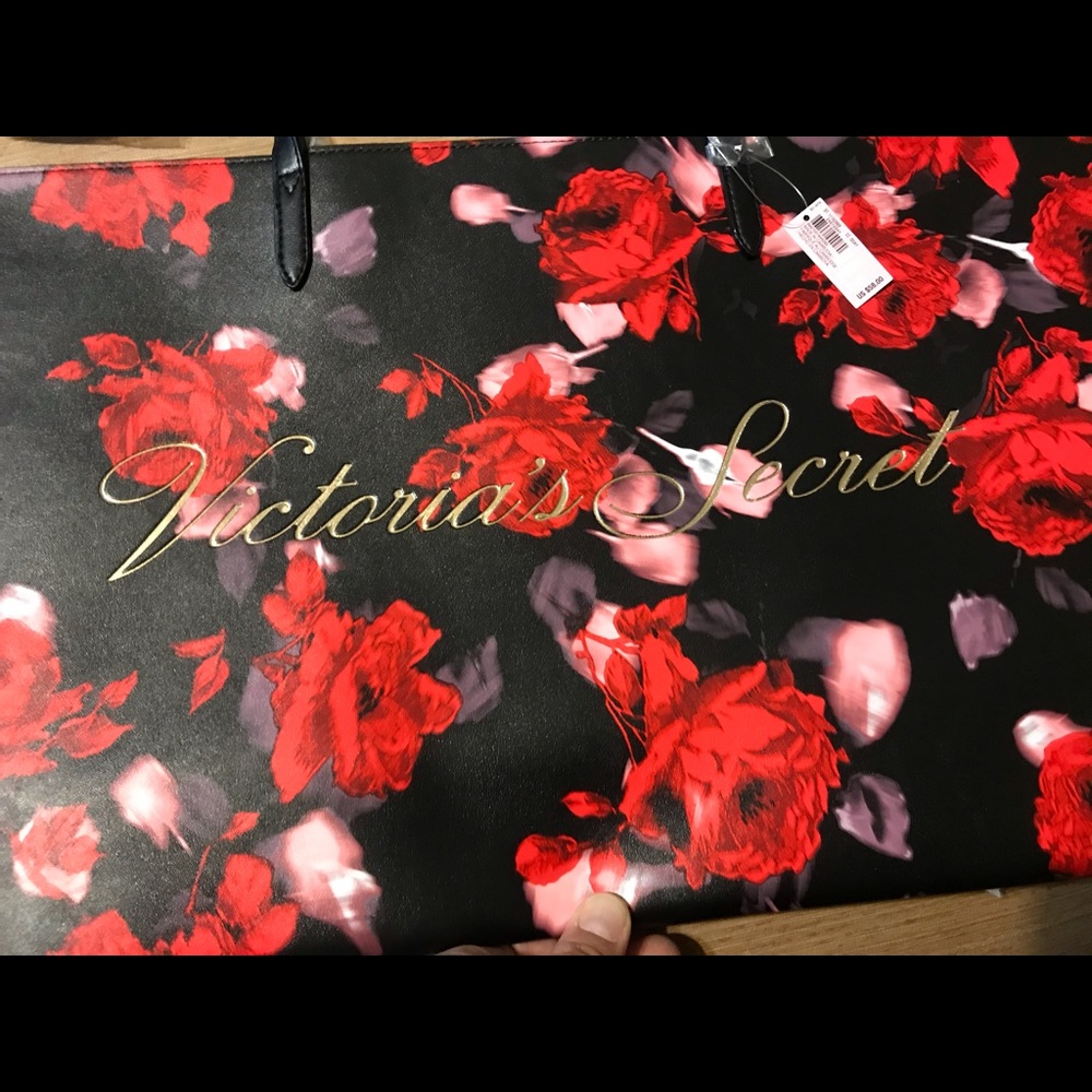 Victoria’s Secret tote bag
